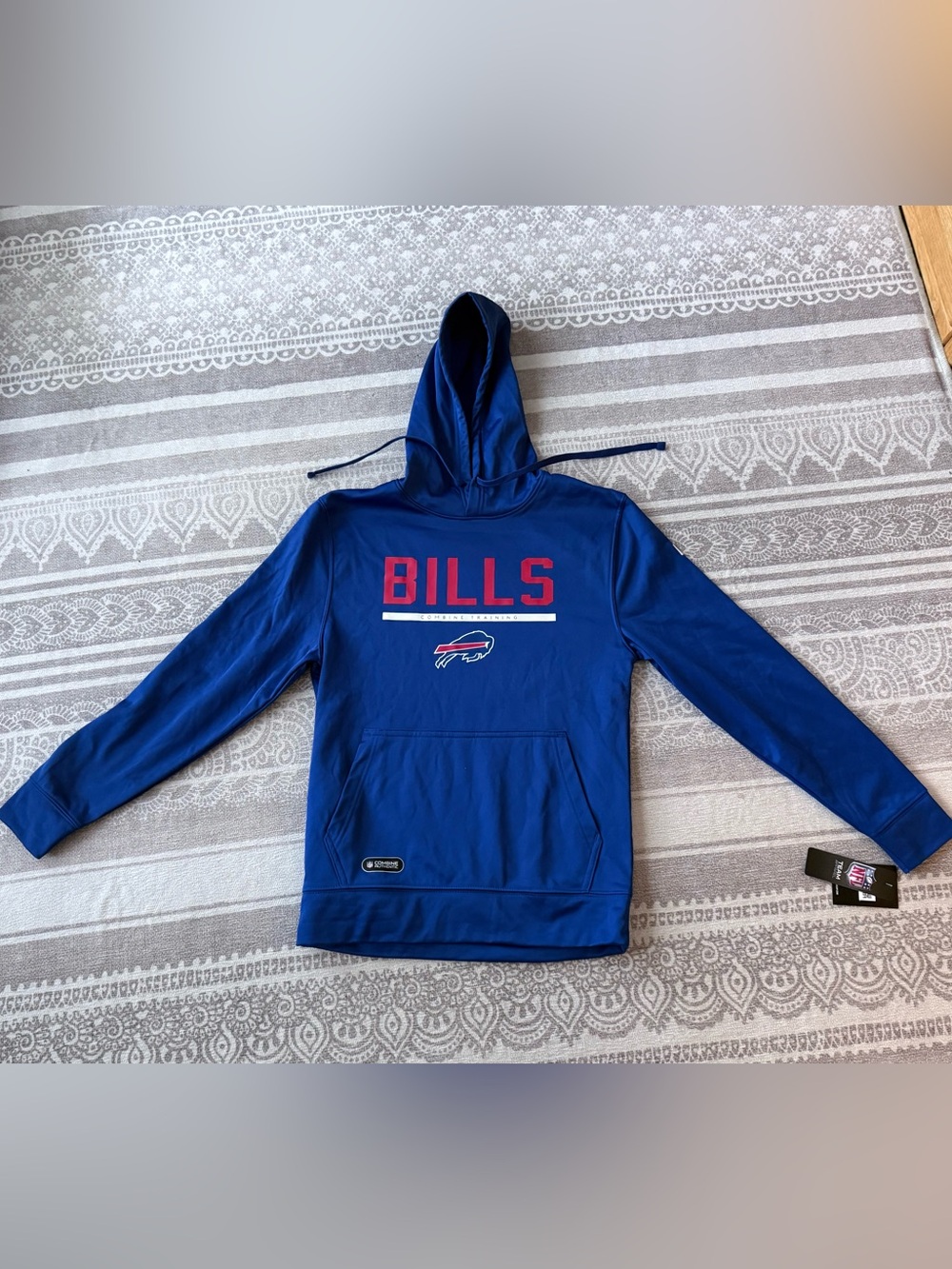 Buffalo Bills New Era Hoodie - Mens Small